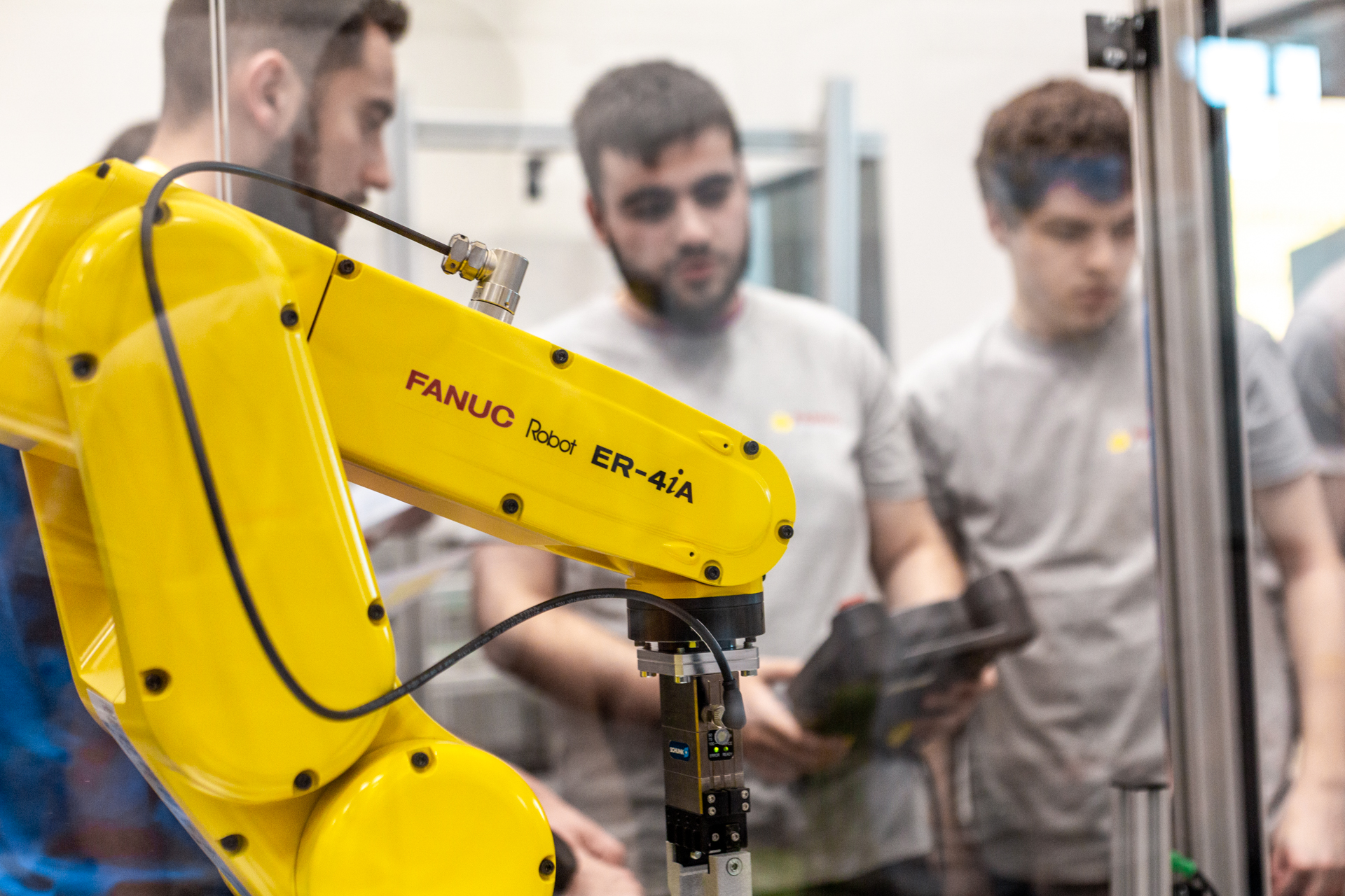 Lycée-cachan-olympiades-robotique-FANUC-2022